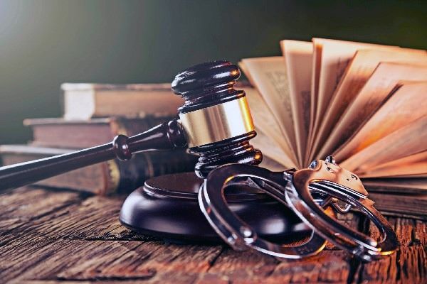 دعاوی کیفری یعنی چه؟